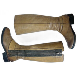 Vince Camuto Finny Boot Tan Leather Knee High Boot Studded Western Boho Size 7.5